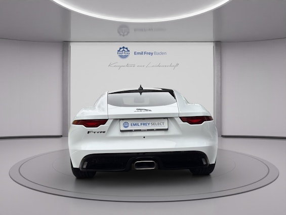 Vehicle image 4 Vehicle image 4