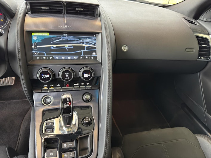 Vehicle image JAGUAR F-TYPE