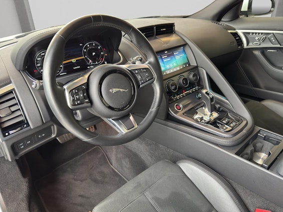 Vehicle image 7 Vehicle image 7