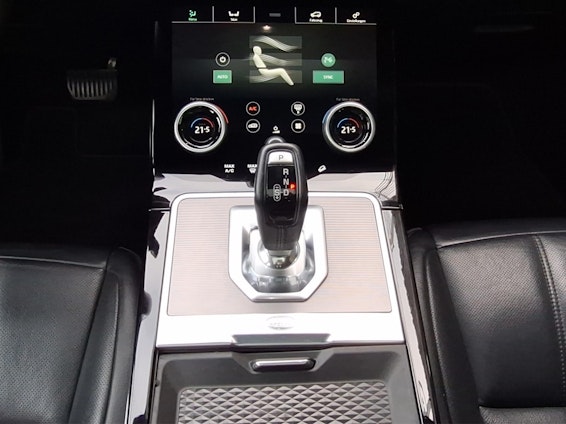 Vehicle image 6 Vehicle image 6