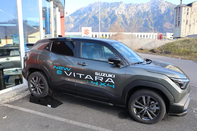 Suzuki e Vitara Compact Top 4x4