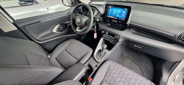 Vehicle image 5 Vehicle image 5