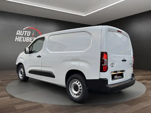 Toyota PROACE CITY Van L2 52KWh Active