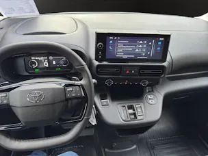 Toyota PROACE CITY Van L2 52KWh Active