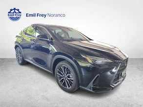 https://vehicle.imgix.net/4113388/8f3b60b6-df56-4e48-9275-e2cae37c696f.jpg