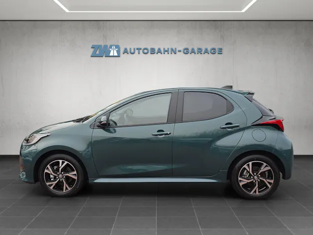 Toyota Yaris 1.5 VVT-i HSD Trend