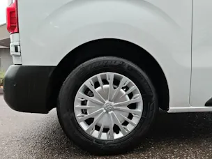 Toyota PROACE Van L1 75KWh Advanced