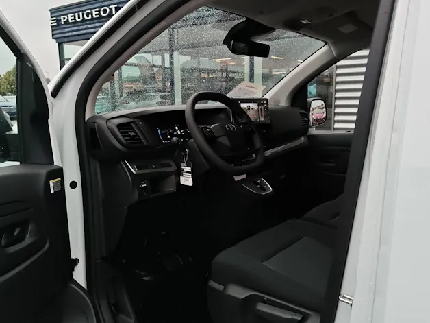 Toyota PROACE Van L1 75KWh Advanced
