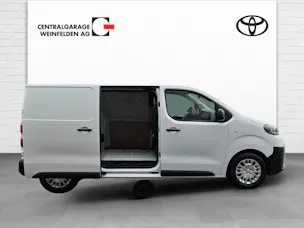 Toyota PROACE Van L1 75KWh Advanced