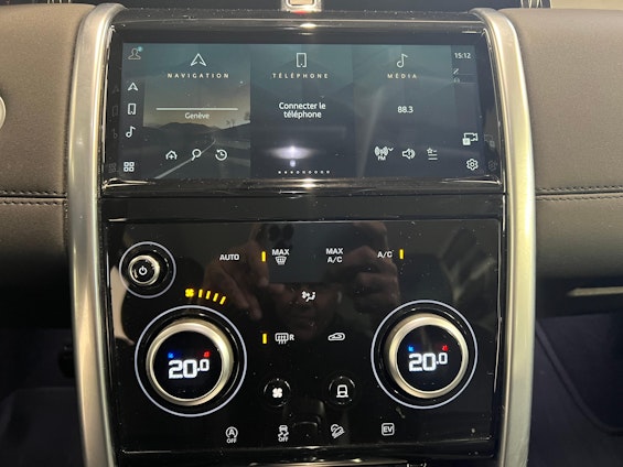 Vehicle image 4 Vehicle image 4