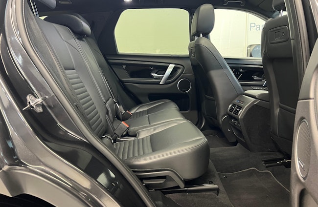 Vehicle image 6 Vehicle image 6