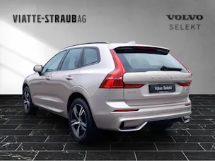 VOLVO XC60 2.0 B5 MH Plus Dark AWD