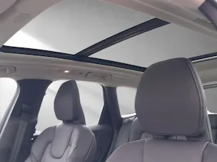 VOLVO XC60 2.0 B5 MH Plus Dark AWD