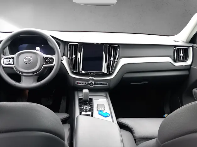 Volvo XC60 2.0 B5 MH Plus Dark AWD
