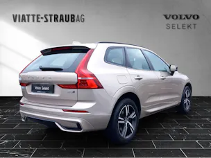 VOLVO XC60 2.0 B5 MH Plus Dark AWD