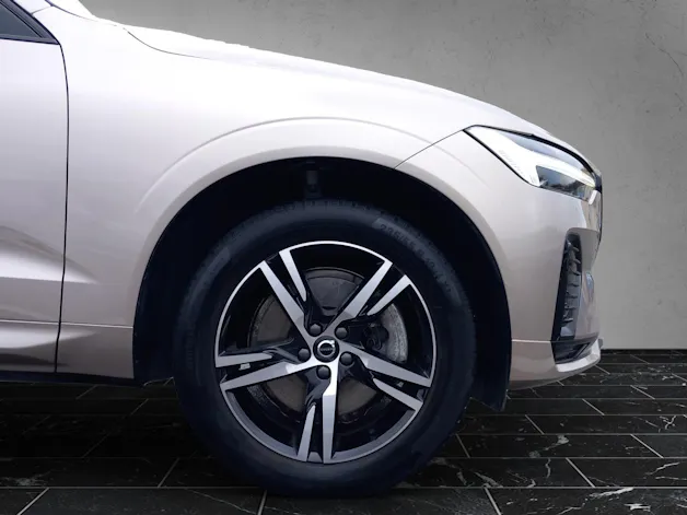 Volvo XC60 2.0 B5 MH Plus Dark AWD
