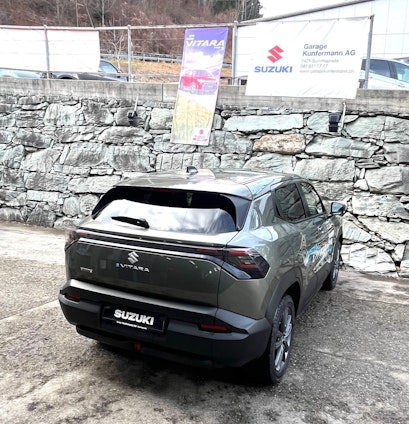 Vehicle image 6 Vehicle image 6