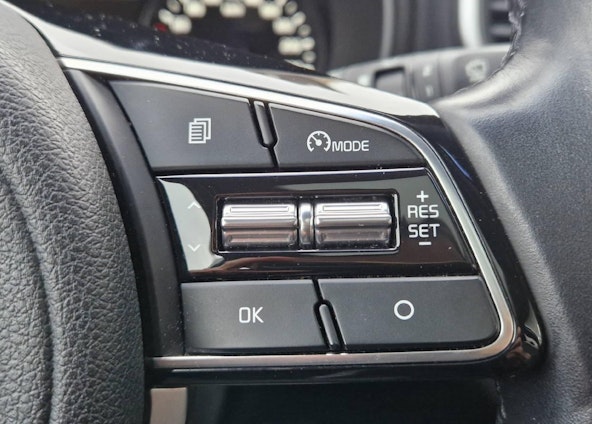 Vehicle image 8 Vehicle image 8