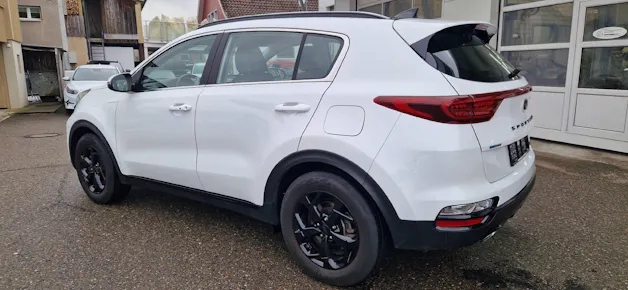 Kia Sportage 1.6 CRDi MHEV Black Edition