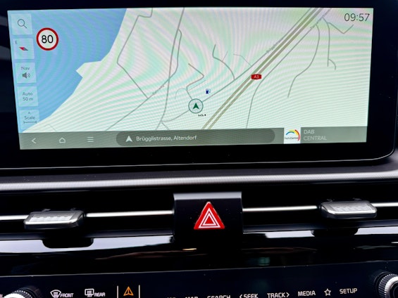 Vehicle image 4 Vehicle image 4