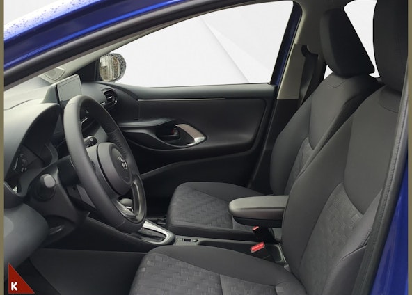 Vehicle image 8 Vehicle image 8