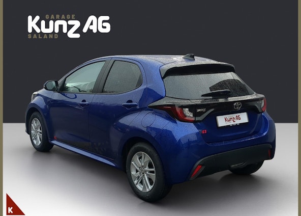 Vehicle image 3 Vehicle image 3