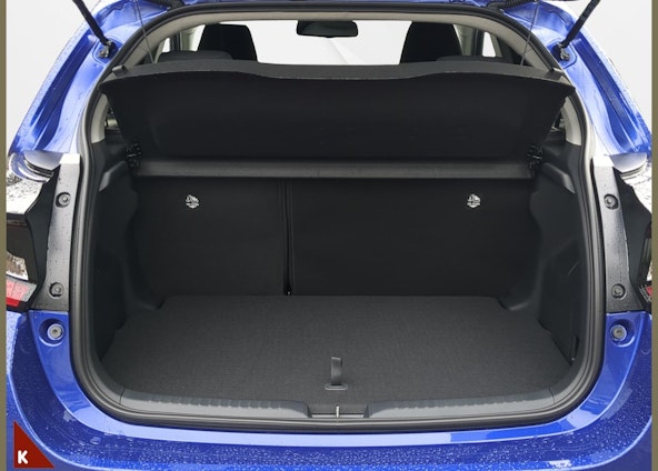 Vehicle image 19 Vehicle image 19