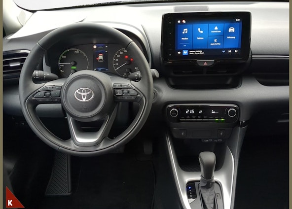 Vehicle image 13 Vehicle image 13