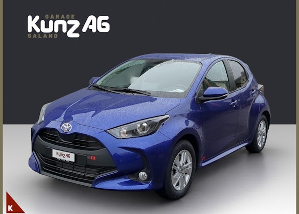 First vehicle image First vehicle image