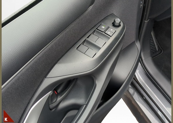 Vehicle image 11 Vehicle image 11