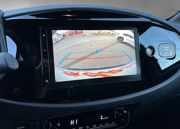 Vehicle image 14 Vehicle image 14