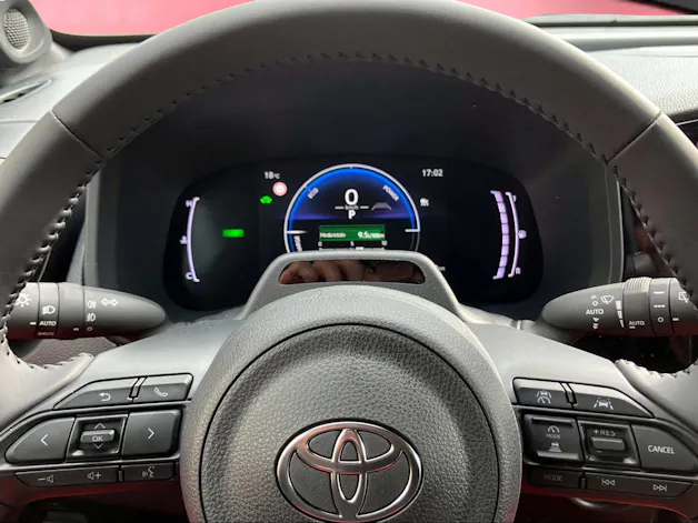 Toyota Aygo X 1.5 VVT-i HSD Style