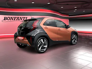 Toyota Aygo X 1.5 VVT-i HSD Style