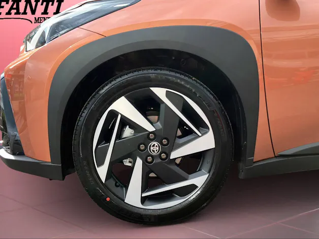 Toyota Aygo X 1.5 VVT-i HSD Style