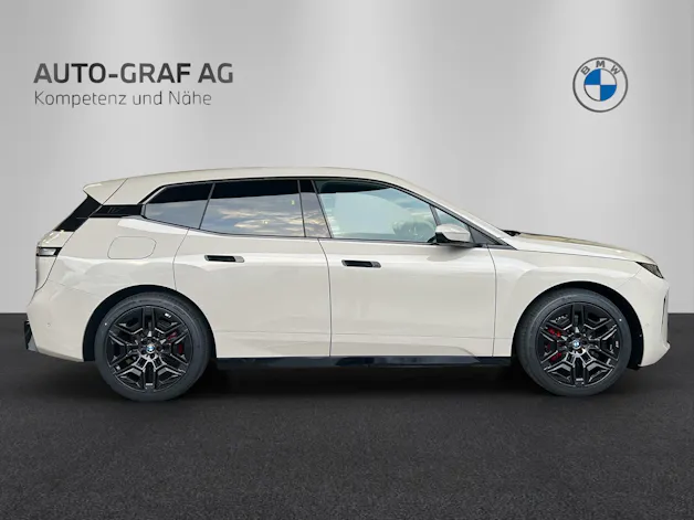 BMW iX xDrive45 M Sport Pro