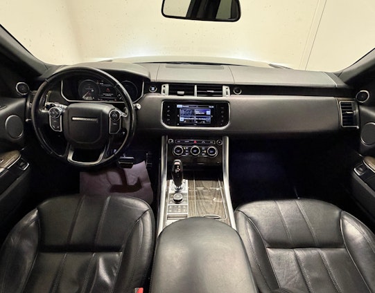 Vehicle image 8 Vehicle image 8