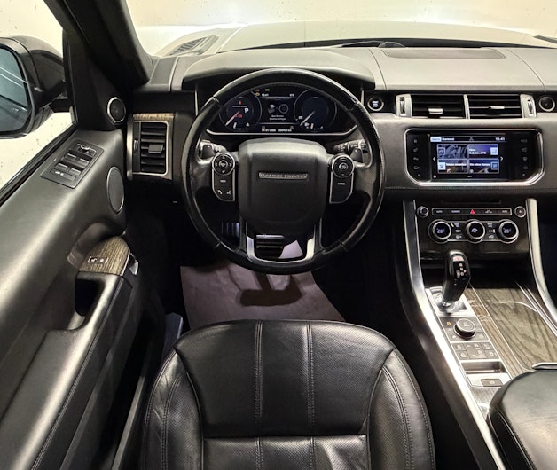 Vehicle image LAND ROVER RANGE ROVER SPORT