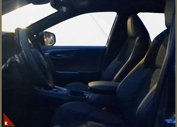 Vehicle image 8 Vehicle image 8