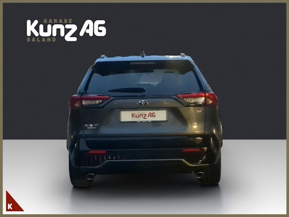 Vehicle image 4 Vehicle image 4