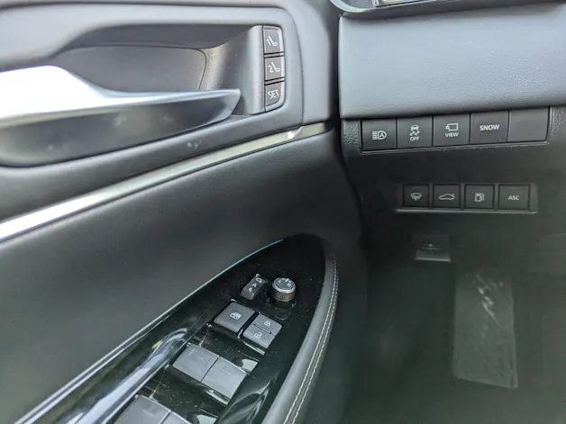 Toyota Mirai Fuel Cell Platinum