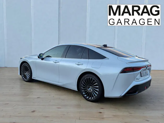 Toyota Mirai Fuel Cell Platinum