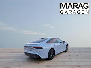 Toyota Mirai Fuel Cell Platinum