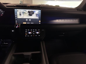 Vehicle image LAND ROVER Defender 110 5.0 V8 X