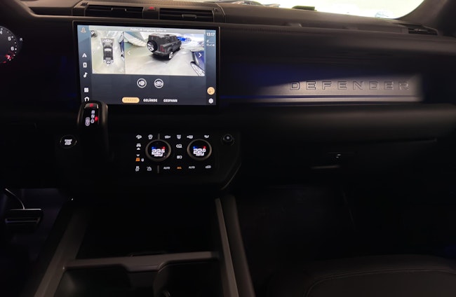 Vehicle image 9 Vehicle image 9