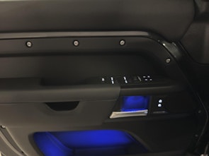 Vehicle image LAND ROVER Defender 110 5.0 V8 X