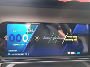 RENAULT R4 E-Tech Comfort Range techno