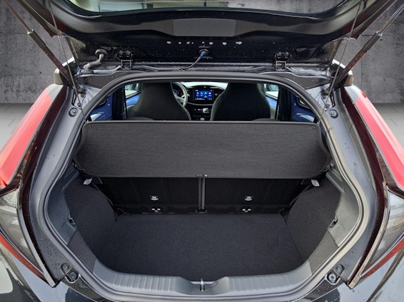 Vehicle image 10 Vehicle image 10