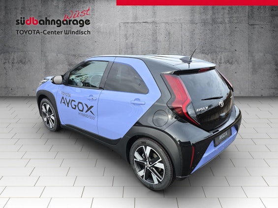 Vehicle image 11 Vehicle image 11