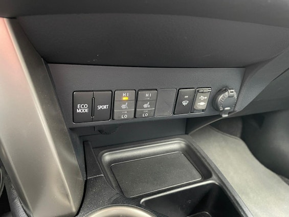 Vehicle image 11 Vehicle image 11