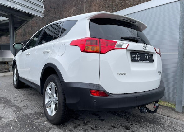 Vehicle image 3 Vehicle image 3